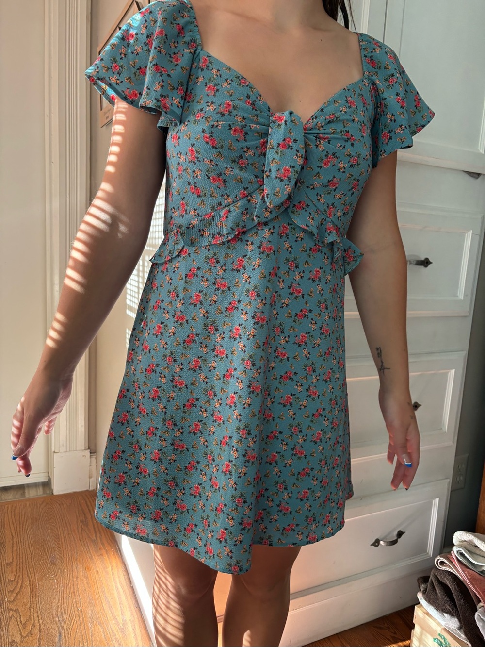 Blue Floral Tie-Front Mini Dress with Flutter Sleeves